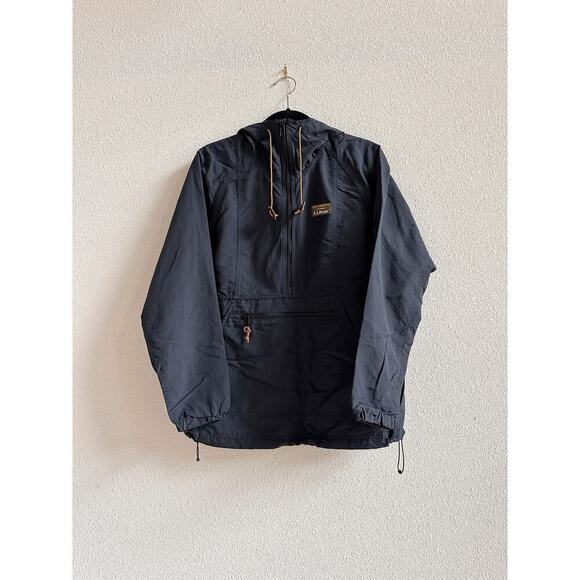 L.L.BEAN Men's Mountain Classic Anorak Size Medium, packable - Picture 4 of 6